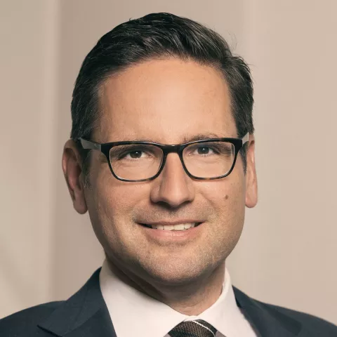 Dr. Ulrich Guddat