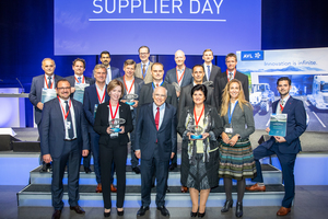 avl_supplier_day_19_group.jpg