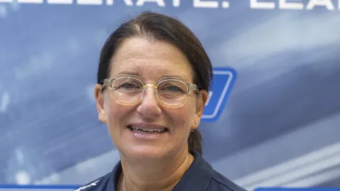 Ellen Lohr