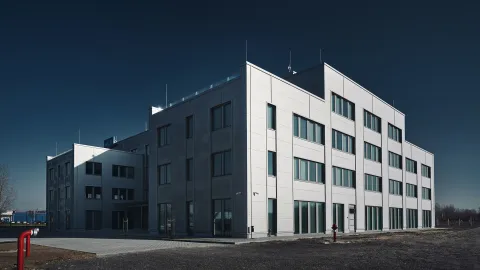 New Headquarter in Erd