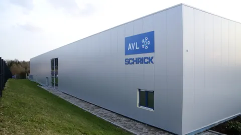 Firmengebäude AVL SCHRICK Performance Components GmbH