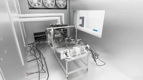 ThermalLab setup in the climatic chamber