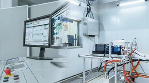 GL_ITS_Photo_Fuel Cell Test System 370x350