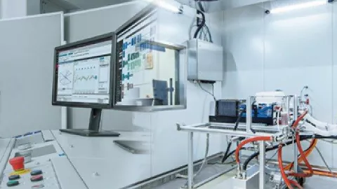GL_ITS_Photo_Fuel Cell Test System 370x350 GL_ITS_Photo_Fuel Cell Test System 370x350