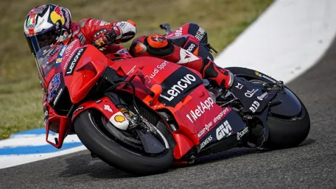 _A1X1464_UC273921neu