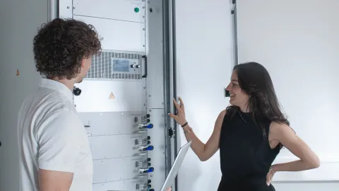 AVL Active Load Cabinet™