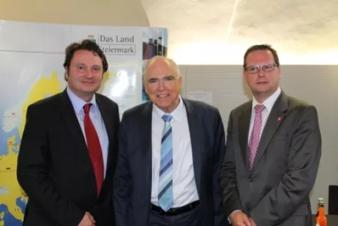 Prof. Karl Gruber, Prof. Dr.h.c. Helmut List, DI Dr. Thomas Klein (left to right) © RCPE