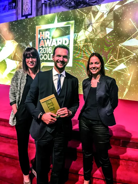 AVL_HR-Award AVL_HR-Award