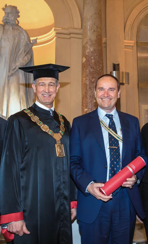 TU_Graz_Ehrung_Hick_Kainz_Fischer_Schaupp_Kubin_by_Lunghammer_tugraz[2]